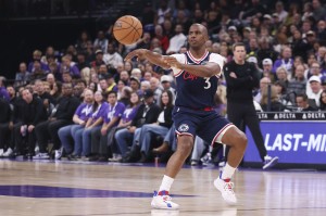 离队2个月仍没人要 快船却越打越好？保罗的生涯已经结束了？