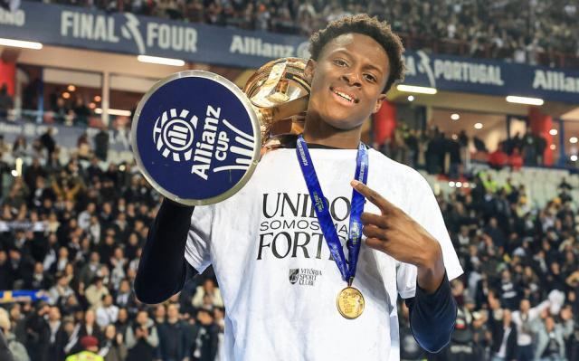 kaiyun-王勤伯:巴黎的合同vs葡超的合同,18岁小孩怎么选?